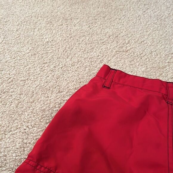 BOYS SIZE SIX HANG TEN SWIMSUIT - Picture 9 of 9